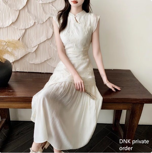 High-end private custom new Chinese gentle temperament embroidered dress A-line long dress Qipao evening gown