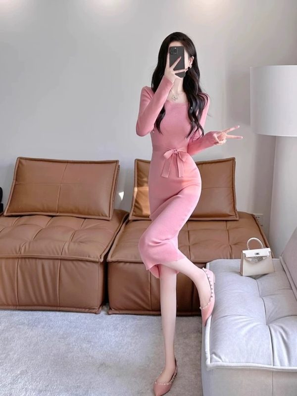 High-end private custom temperament socialite long bag hip slimming pink knit dress